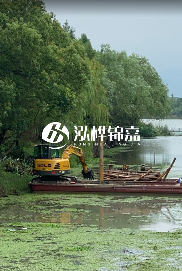 咸寧挖機(jī)打木樁專業(yè)施工-農(nóng)村建房打樁選松木樁好嗎？