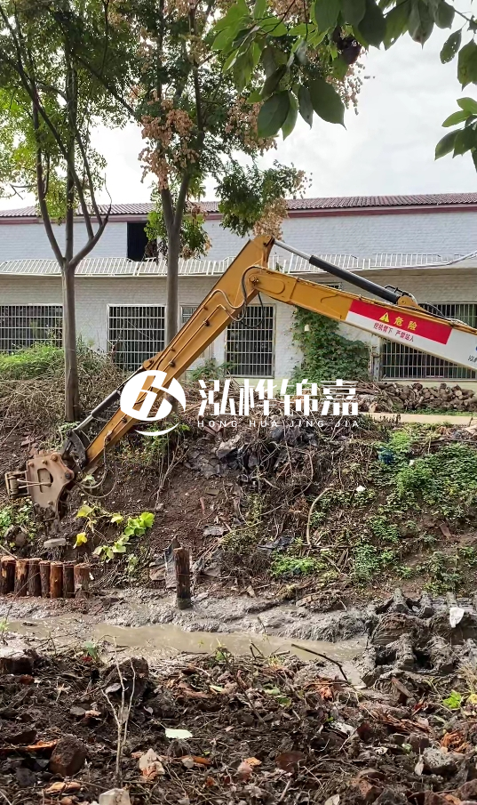 駐馬店挖機打木樁專業(yè)施工- 河道打木樁后木樁腐朽怎么防治？